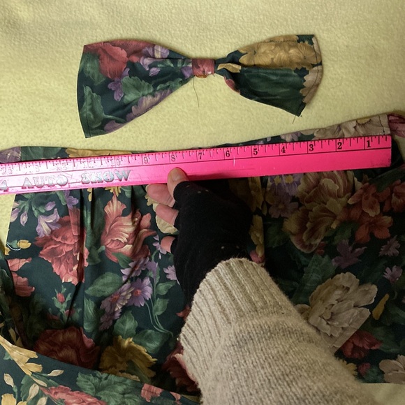 Kids apron and matching bow - Picture 2 of 4